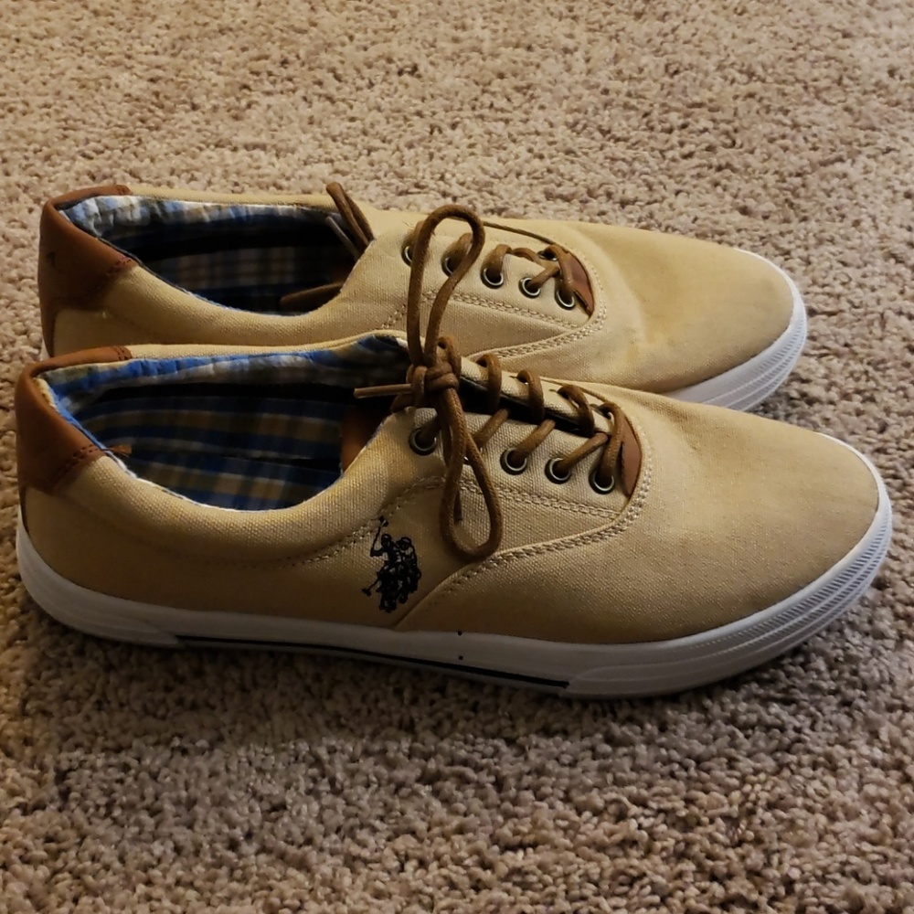 Polo shoes